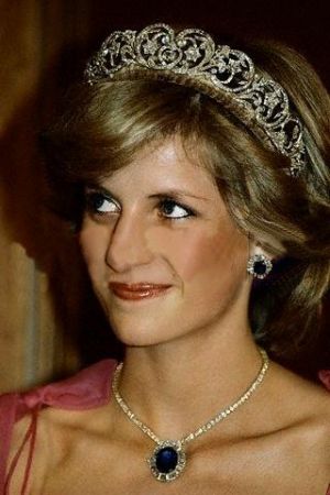 Royal crowns - diana tiara.jpg